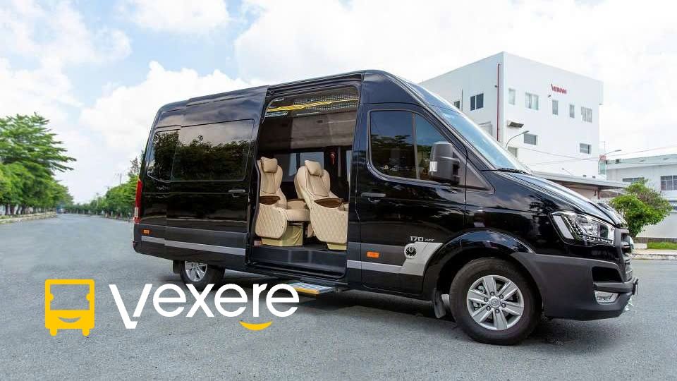 Discovery Bus
