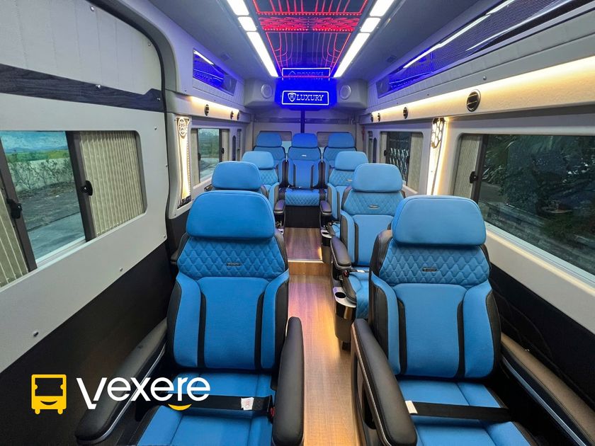 X.E-Viet-Nam-9