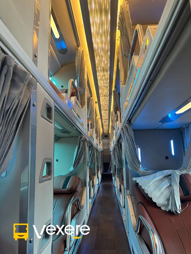 Xe Khách Cửa Ông Limousine từ Đà Nẵng đi Hà Nội: Đánh Giá Chi Tiết Dịch Vụ Đẳng Cấp